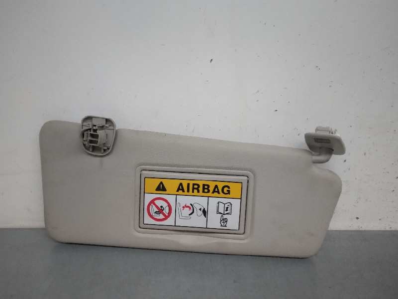 Recambio de parasol derecho para renault captur zen referencia OEM IAM 568142031  