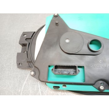 Recambio de cuadro instrumentos para dacia sandero 1.6 cat referencia OEM IAM 8200733621g  