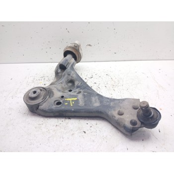 BRAZO SUSPENSION INFERIOR DELANTERO DERECHO A6393301501 