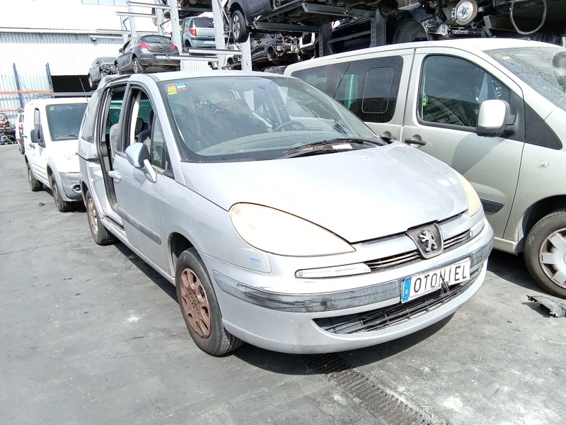PEUGEOT 807 (EB_)