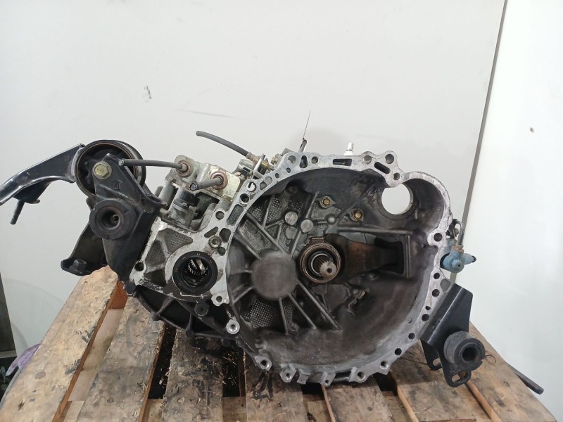 Recambio de caja cambios para toyota avensis (_t22_) 2.0 d-4d (cdt220_) referencia OEM IAM 1cd-ftv 1cdftv 