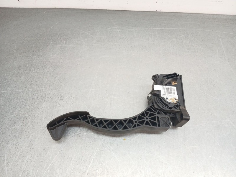 Recambio de potenciometro pedal para opel vivaro c furgoneta (k0) 2.0 referencia OEM IAM 9738028180  