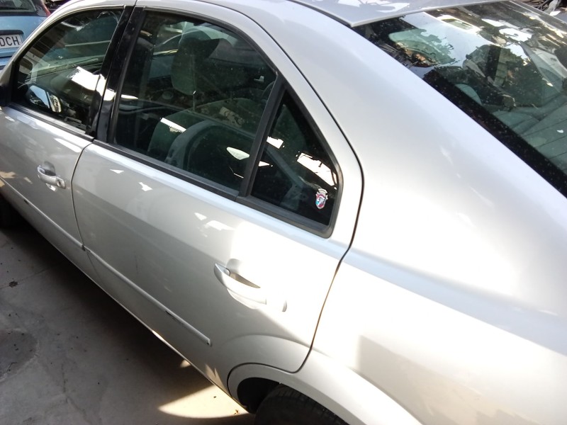 Recambio de puerta trasera izquierda para ford mondeo iv sedán (ba7) 2.0 referencia OEM IAM 1446442  