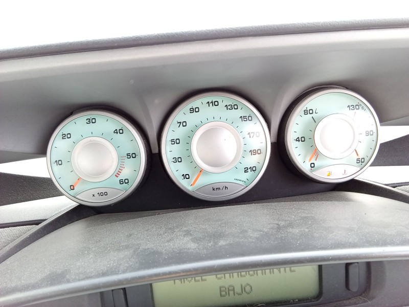 Recambio de cuadro instrumentos para peugeot 807 (eb_) 2.0 hdi referencia OEM IAM 8220YV / 610578  