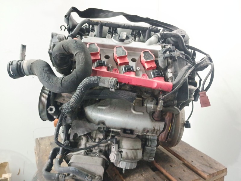 Recambio de despiece motor para audi a6 avant (4f2) 2.8 fsi referencia OEM IAM CCEA 196.500KM M