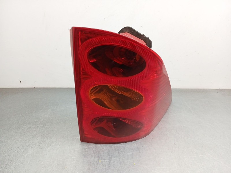 Recambio de piloto trasero izquierdo para peugeot 1007 (km_) 1.4 hdi referencia OEM IAM 964611698001  