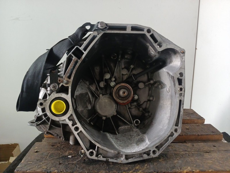 Recambio de caja cambios para renault scénic iii (jz0/1_) 1.5 dci referencia OEM IAM TL4A018 7711497622 8201184199