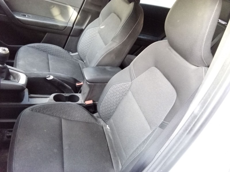 Recambio de asiento delantero izquierdo para renault captur ii (hf_) lpg (hfmt) referencia OEM IAM   