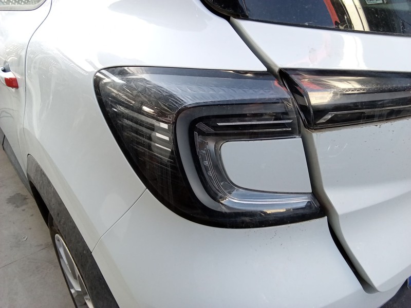 Recambio de piloto trasero izquierdo para renault captur ii (hf_) lpg (hfmt) referencia OEM IAM 265558746R  