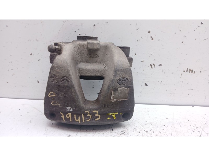 Recambio de pinza freno delantera derecha para opel vivaro c furgoneta (k0) 2.0 referencia OEM IAM 1613260180  