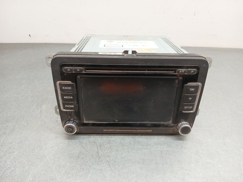 Recambio de sistema audio / radio cd para volkswagen golf vi (5k1) 1.6 tdi referencia OEM IAM 3c8035195f  