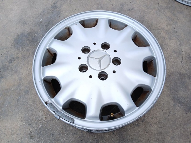 Recambio de llanta para mercedes-benz clase c (w202) c 180 (202.018) referencia OEM IAM 2104010502 X1 15 PULGADAS