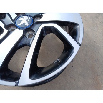 Recambio de llanta para peugeot 108 1.0 vti 72 referencia OEM IAM B000908277 X1 15 PULGADAS