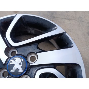 Recambio de llanta para peugeot 108 1.0 vti 72 referencia OEM IAM B000908277 X1 15 PULGADAS