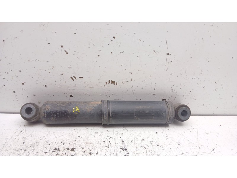 Recambio de amortiguador trasero izquierdo para opel vivaro c furgoneta (k0) 2.0 referencia OEM IAM 9816510180  