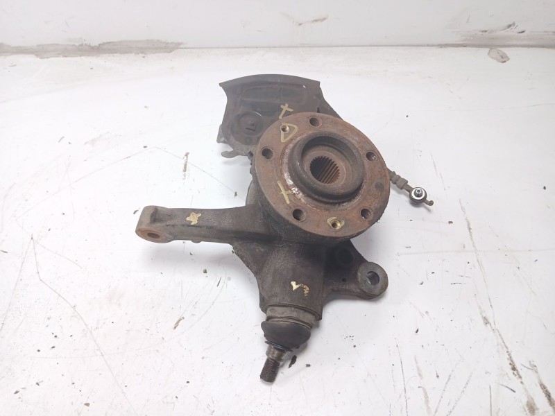 Recambio de mangueta delantera derecha para opel vivaro c furgoneta (k0) 2.0 referencia OEM IAM 98136416  