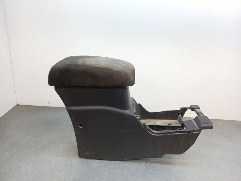 Recambio de apoyabrazos central para citroën c-crosser 2.2 hdi fap cat referencia OEM IAM 8011a083  