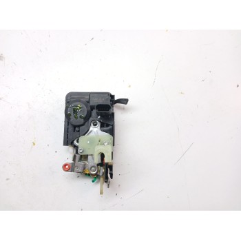 Recambio de cerradura puerta lateral derecha para maxus edeliver 3 furgoneta electric referencia OEM IAM 64810152  