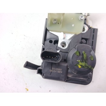 Recambio de cerradura puerta lateral derecha para maxus edeliver 3 furgoneta electric referencia OEM IAM 64810152  