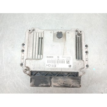 Recambio de centralita motor uce para opel astra h twintop (a04) 1.9 cdti (l67) referencia OEM IAM 0281014452  