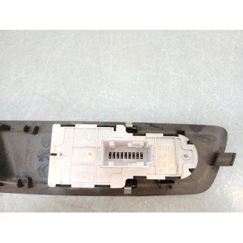 Recambio de mando elevalunas delantero izquierdo para opel vivaro c furgoneta (k0) 2.0 referencia OEM IAM 96784561zd  