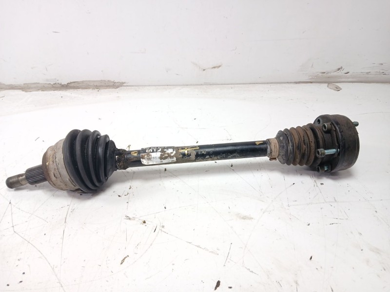 Recambio de transmision delantera izquierda para volkswagen golf iv (1j1) 1.4 16v referencia OEM IAM 1j040721f  