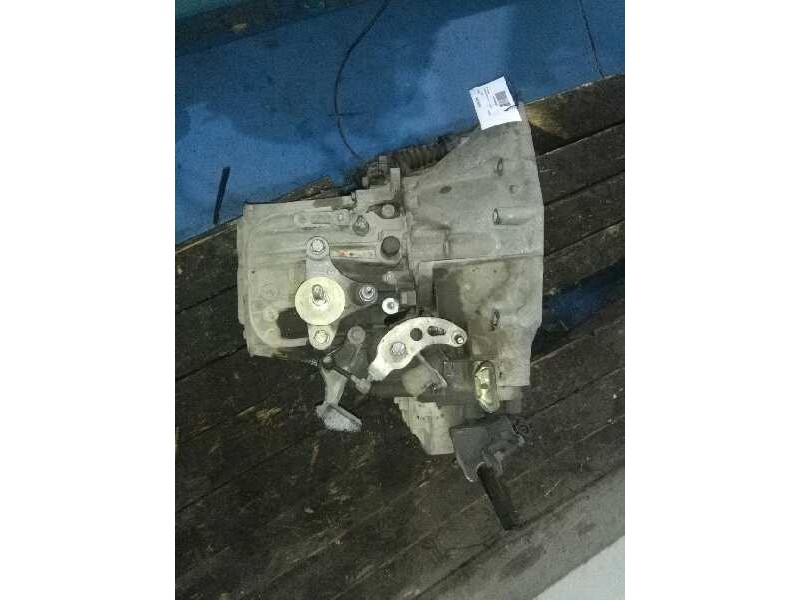 Recambio de caja cambios para citroën c4 coupe vtr plus referencia OEM IAM 20MB01 B 150.000KM 6V