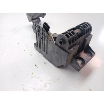 Recambio de pedal freno para maxus edeliver 3 furgoneta electric referencia OEM IAM C00165884  
