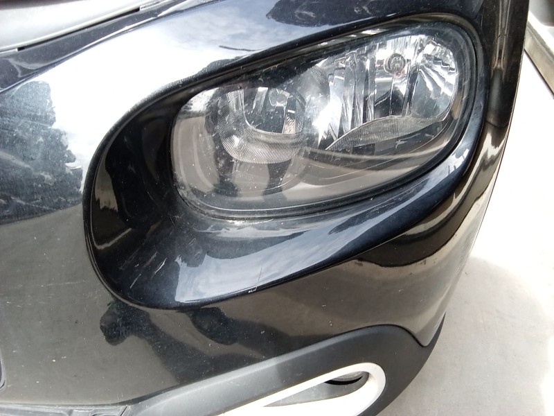 Recambio de faro izquierdo para citroën c3 iii (sx) 1.2 thp 110 referencia OEM IAM 9820059680  