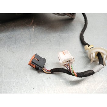 Recambio de retrovisor izquierdo para citroën c4 ii (nc_) 1.6 bluehdi 100 referencia OEM IAM a050446  