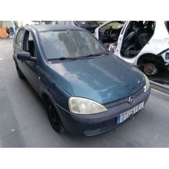 opel corsa c (x01) del año 2002
