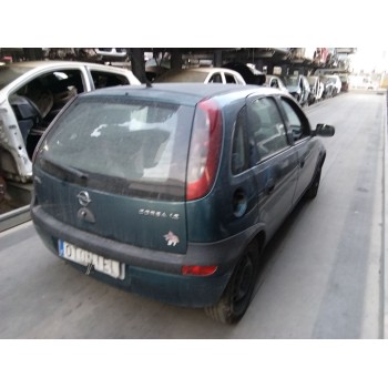 opel corsa c (x01) del año 2002