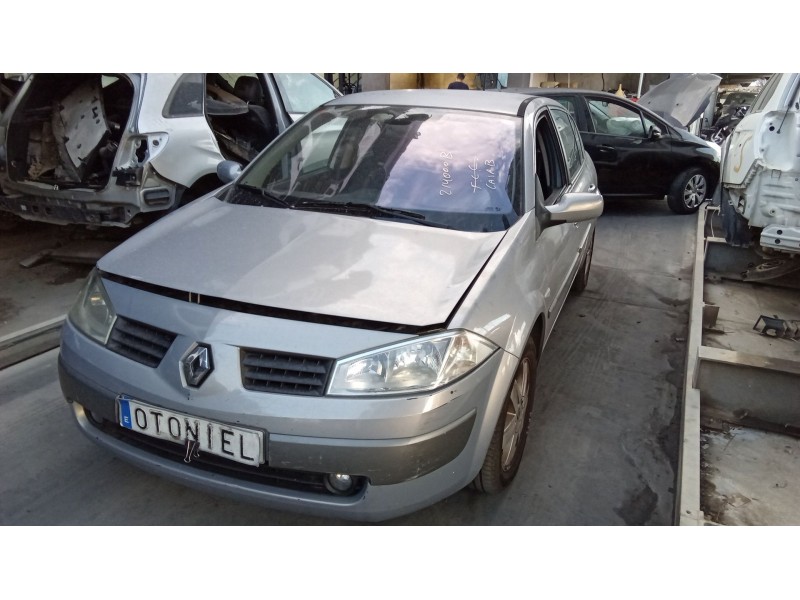 renault megane ii sedán (lm0/1_) del año 2004