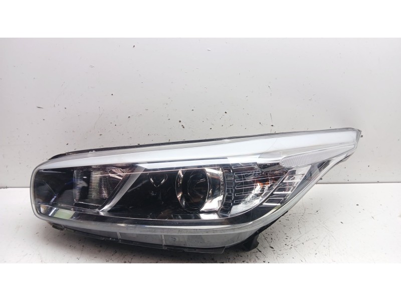 Recambio de faro izquierdo para kia cee´d (jd) 1.4 crdi 90 referencia OEM IAM 92101A2010  