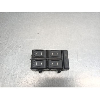 Recambio de mando elevalunas delantero izquierdo para ford mondeo iii sedán (b4y) 2.0 16v referencia OEM IAM 1s7t14a132bd  
