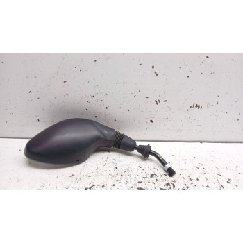 Recambio de retrovisor derecho para yamaha tricity tricity 125 (se78) referencia OEM IAM   