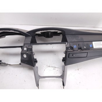 Recambio de salpicadero para bmw 5 (e60) 525 i referencia OEM IAM 697642211  