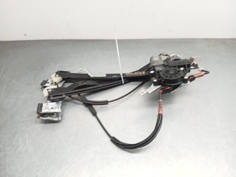 Recambio de elevalunas delantero izquierdo para ford mondeo iii sedán (b4y) 2.0 16v referencia OEM IAM 1417698  