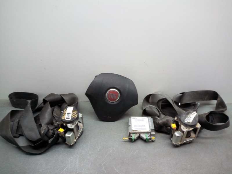 Recambio de kit airbag para fiat fiorino básico familiar referencia OEM IAM 1383221080 NO TIENE DERECHO 