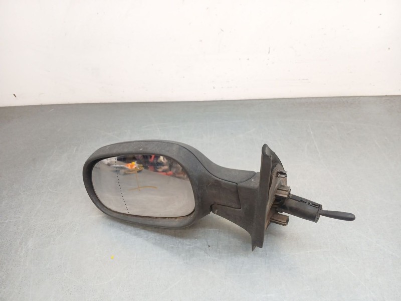 Recambio de retrovisor izquierdo para nissan micra iii (k12) 1.5 dci referencia OEM IAM 12373000  