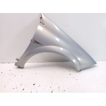Recambio de aleta delantera derecha para renault megane ii sedán (lm0/1_) 1.5 dci (lm0f, lm0t, lm2b) referencia OEM IAM 77014771