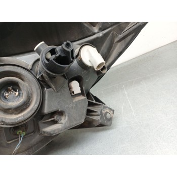 Recambio de faro derecho para dacia sandero (bs_) 1.5 dci referencia OEM IAM 8200733877  