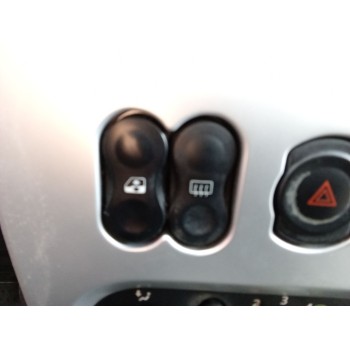 Recambio de mando elevalunas delantero izquierdo para dacia sandero (bs_) 1.5 dci referencia OEM IAM 8200602227  