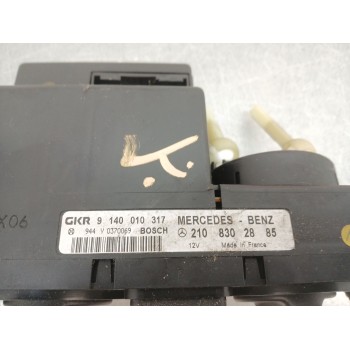 Recambio de mando calefaccion / aire acondicionado para mercedes-benz clase e (w210) e 320 (210.065) referencia OEM IAM 21083028