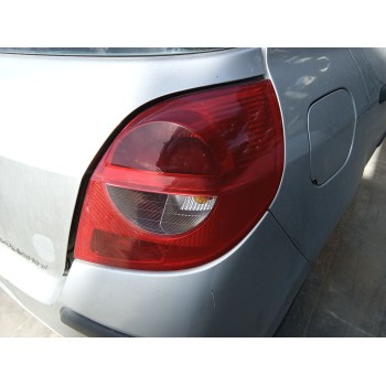 Recambio de piloto trasero derecho para renault clio iii (br0/1, cr0/1) 1.5 dci (c/br0g, c/br1g) referencia OEM IAM 8200459960  