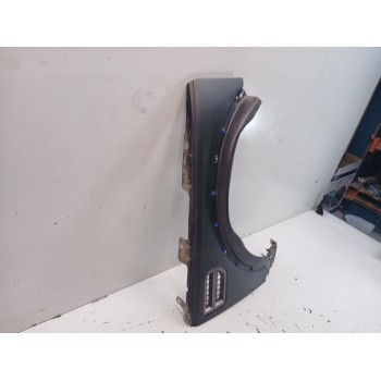 Recambio de aleta delantera derecha para land rover discovery 2.7 td v6 cat referencia OEM IAM ASB780020  