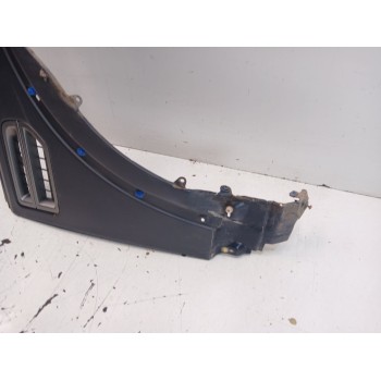 Recambio de aleta delantera derecha para land rover discovery 2.7 td v6 cat referencia OEM IAM ASB780020  