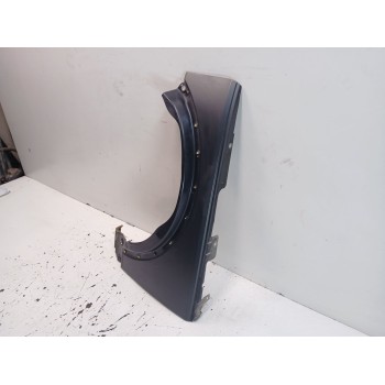 Recambio de aleta delantera izquierda para land rover discovery 2.7 td v6 cat referencia OEM IAM ASB780030  