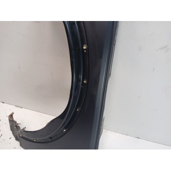 Recambio de aleta delantera izquierda para land rover discovery 2.7 td v6 cat referencia OEM IAM ASB780030  