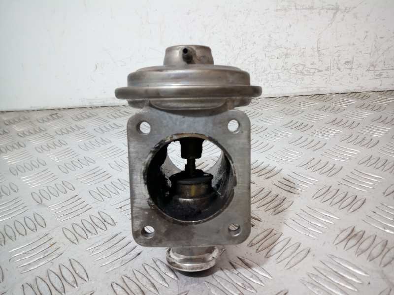 Recambio de valvula egr para bmw serie 1 berlina (e81/e87) 118d referencia OEM IAM 7804381  